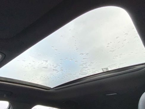 Used 2022 Kia Stinger GT1 image 19