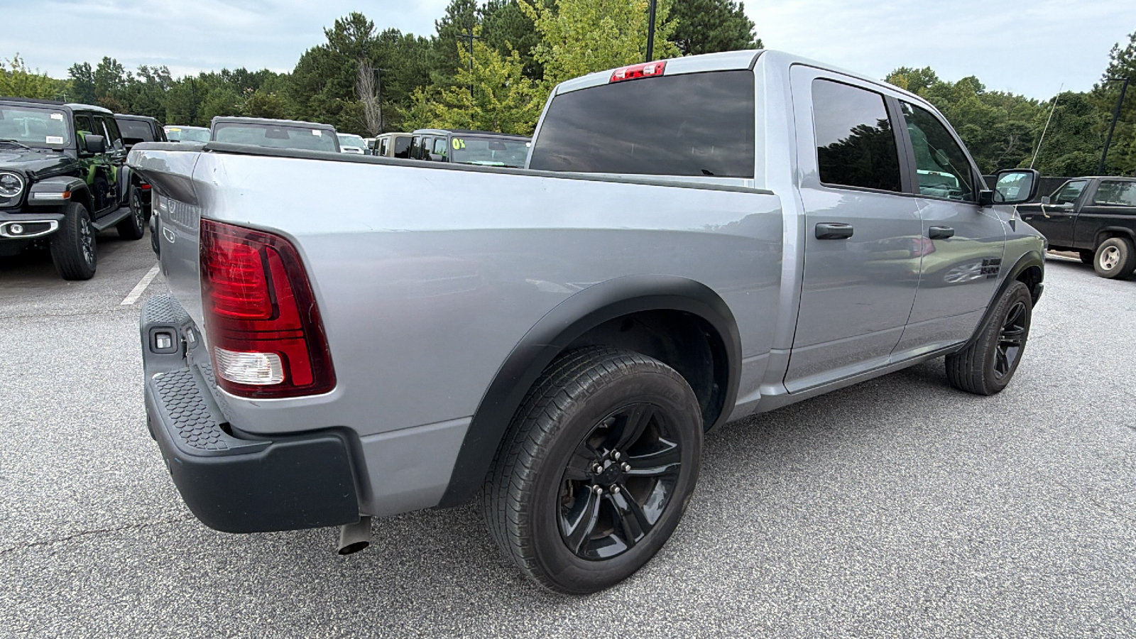 Used 2024 RAM 1500 Warlock RWD image 8