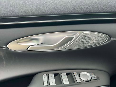 New 2026 Genesis GV70 2.5T AWD/4WD image 22