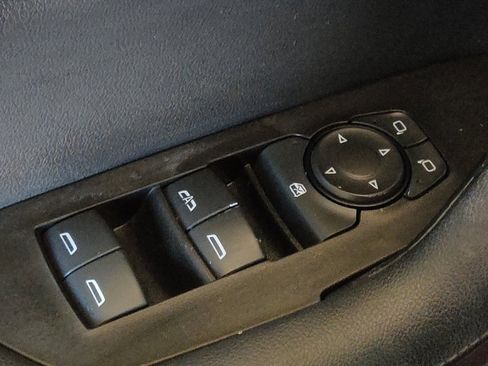 Used 2019 Chevrolet Blazer LT image 27