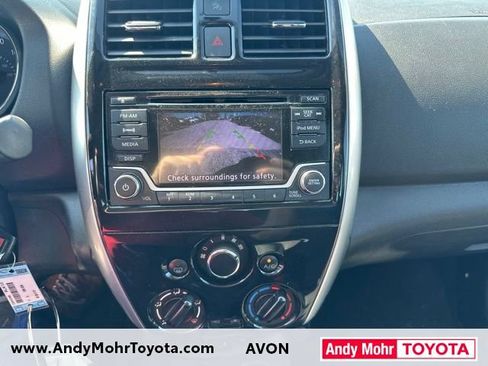 Used 2017 Nissan Versa SV w/ SV Special Edition Package FWD image 13