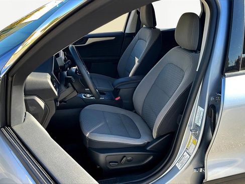 Used 2022 Ford Escape SE w/ Convenience Package image 25