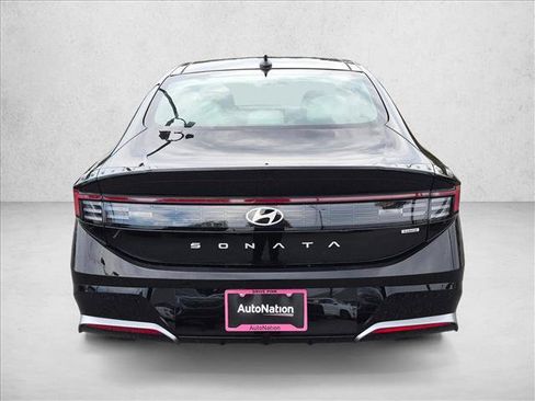 New 2026 Hyundai Sonata SEL FWD image 5