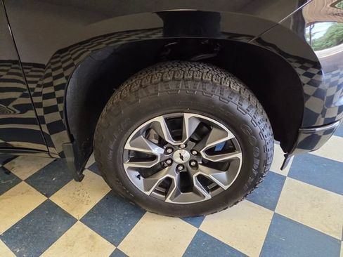 Used 2024 Chevrolet Silverado 1500 RST w/ All Star Edition Plus AWD/4WD image 11