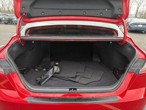 Used 2025 Toyota Camry SE w/ Convenience Package image 21