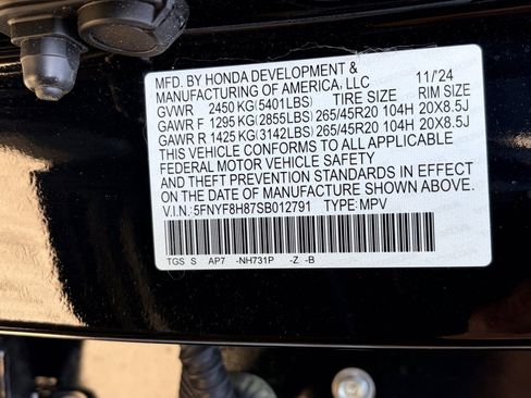 Used 2025 Honda Passport Black Edition image 23