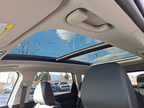 New 2026 Kia Sorento SX image 15