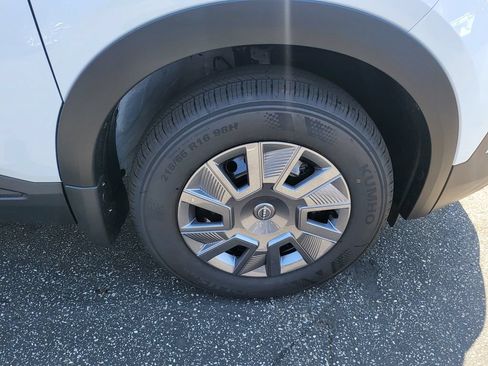 New 2026 Nissan Kicks S FWD image 10