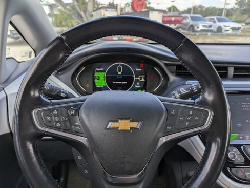 Used 2019 Chevrolet Bolt Premier w/ Infotainment Package image 21