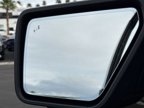 Used 2025 Ford F150 Raptor image 28