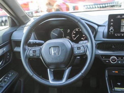 Used 2025 Honda CR-V Sport-L image 16