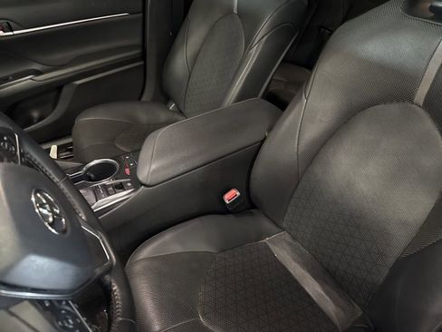 Used 2020 Toyota Camry XSE w/ Driver Assist Package FWD image 2