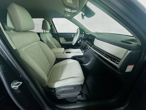 Used 2025 Hyundai Santa Fe SEL image 34