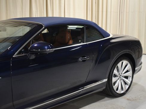 New 2026 Bentley Continental GTC image 8