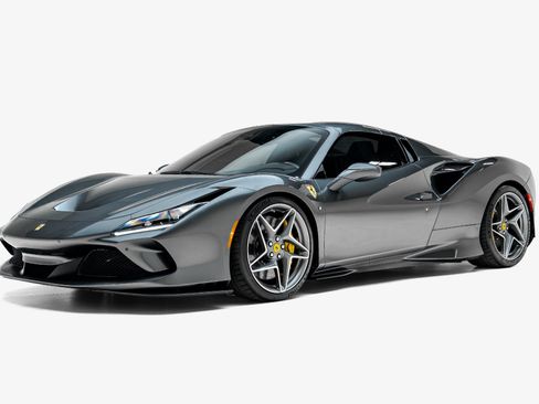 Used 2022 Ferrari F8 Tributo RWD image 18