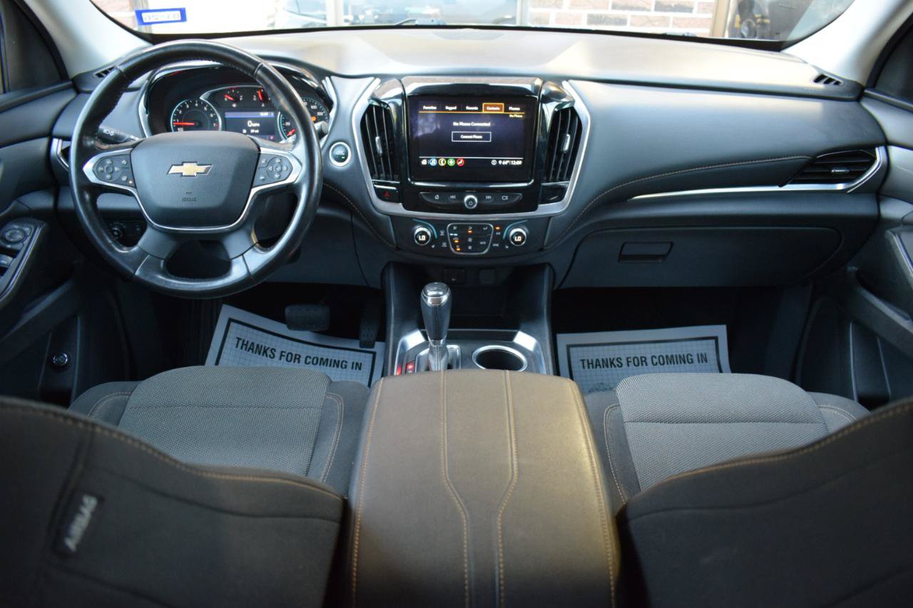 Used 2020 Chevrolet Traverse LT FWD image 16