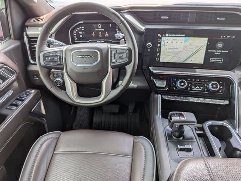 Used 2024 GMC Sierra 1500 Denali w/ Denali Reserve Package AWD/4WD image 19