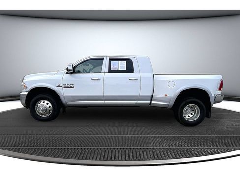 Used 2015 RAM 3500 Laramie AWD/4WD image 17