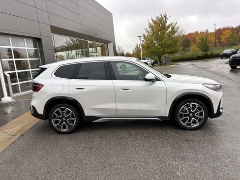 Certified 2025 BMW X1 xDrive28i w/ Premium Package image 8