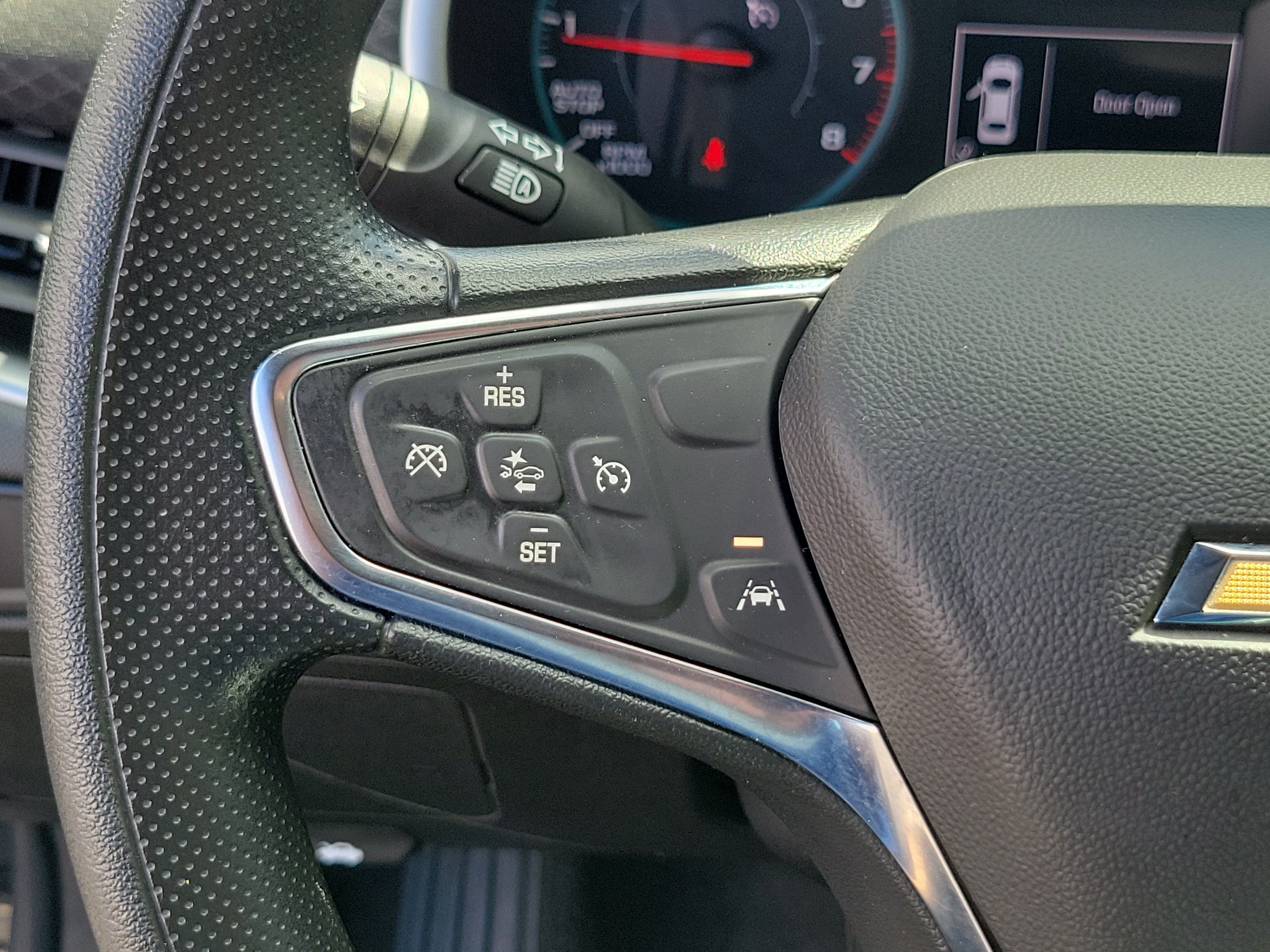 Used 2025 Chevrolet Malibu LT FWD image 29