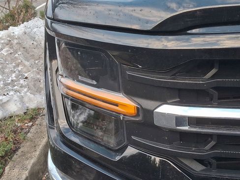 Used 2024 Ford F150 XLT w/ Mobile Office Package image 4