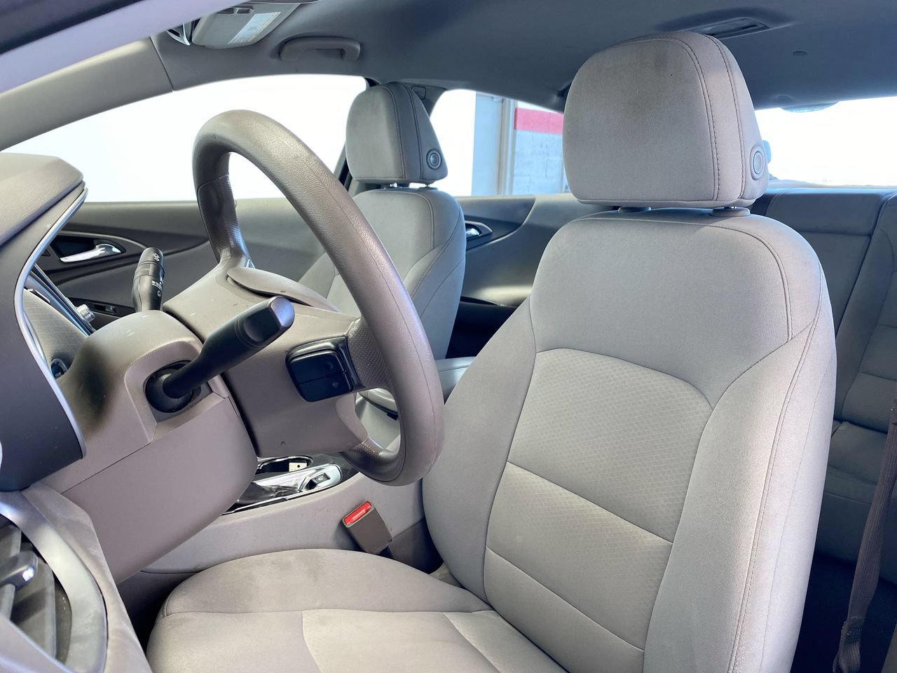 Used 2022 Chevrolet Malibu LT FWD image 19