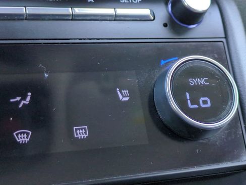 Used 2025 Hyundai Sonata SEL FWD image 21