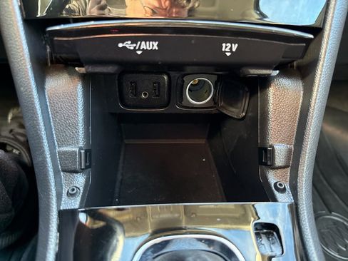 Used 2019 Buick Encore Essence w/ Experience Buick Package image 37