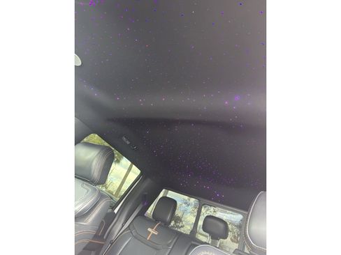 Used 2024 Ford F450 Platinum w/ FX4 Off-Road Package image 8