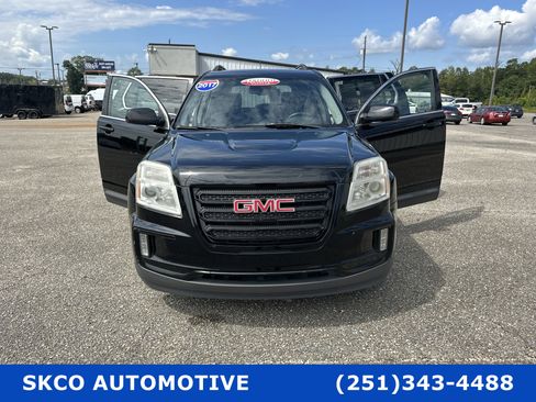 Used 2017 GMC Terrain SLE w/ Nightfall Package image 27