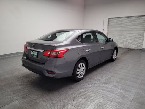 Used 2018 Nissan Sentra S FWD image 9