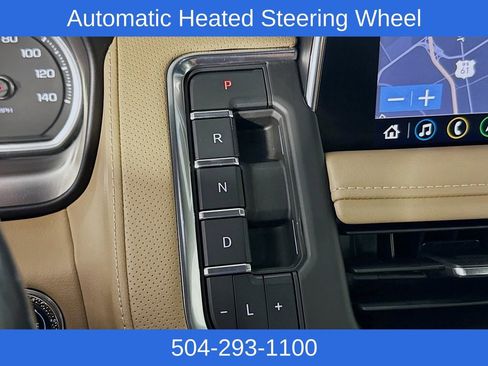 Used 2021 Chevrolet Tahoe Premier w/ Premium Package image 17