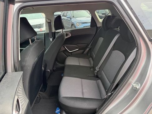 Certified 2022 Kia Soul LX w/ Technology Package FWD image 10