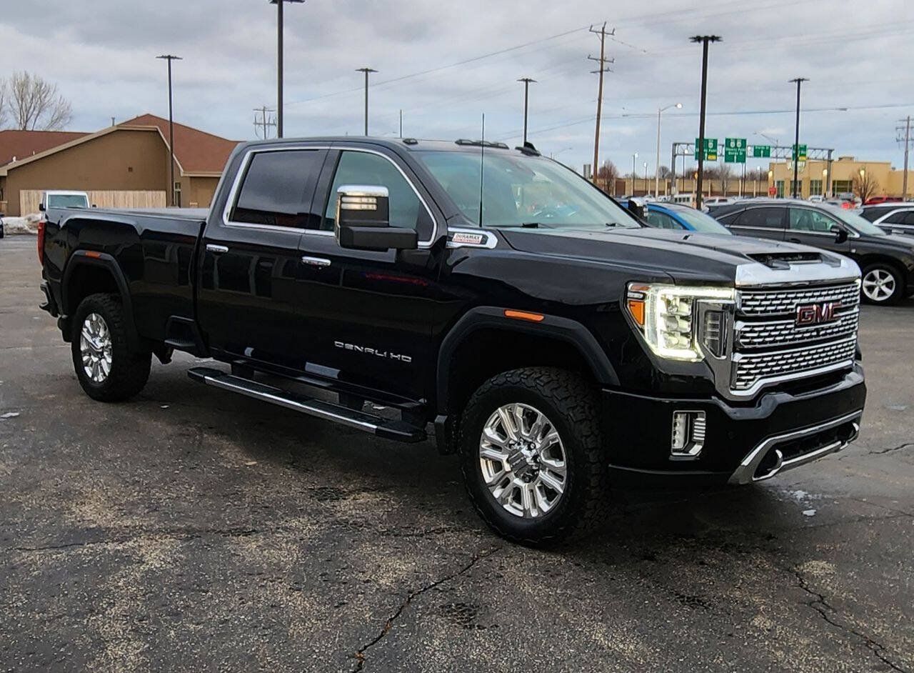 Used 2022 GMC Sierra 2500 Denali AWD/4WD image 7