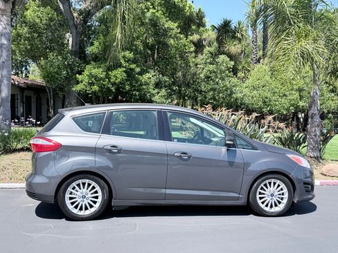 Used 2016 Ford C-MAX Energi SEL w/ Equipment Group 302A FWD image 5