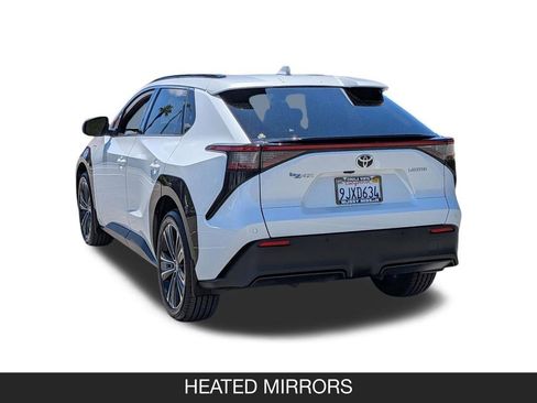 Used 2023 Toyota bZ4X FWD image 7