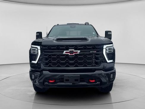 Used 2024 Chevrolet Silverado 2500 ZR2 w/ Snow Plow Prep/Camper Package image 25