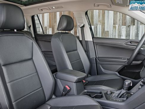 Used 2021 Volkswagen Tiguan SE AWD/4WD image 22