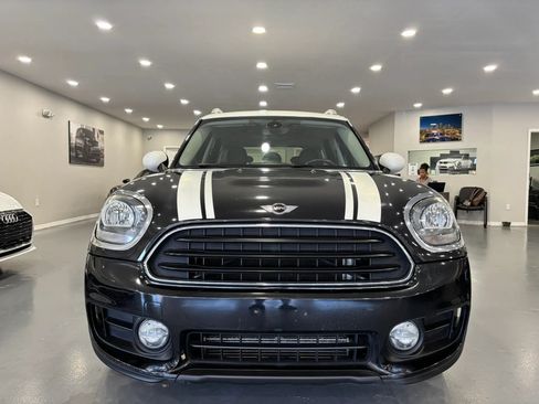 Used 2018 MINI Cooper Countryman FWD image 2