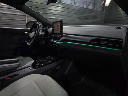 Used 2021 Volkswagen ID.4 Pro S image 12