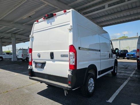 Used 2024 RAM ProMaster 2500 w/ Quick Order Package 22G SLT FWD image 5