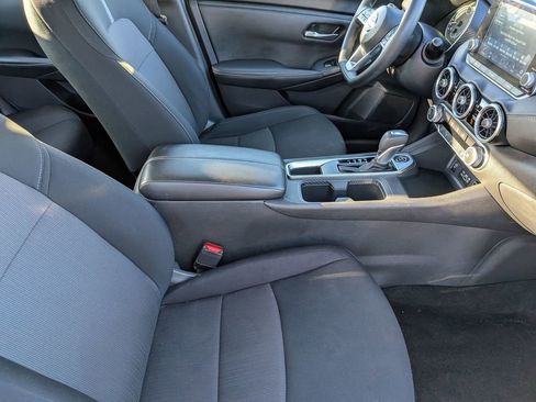 Used 2024 Nissan Sentra SV image 27