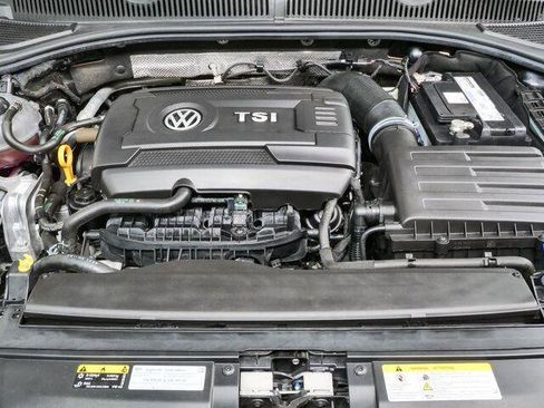Used 2022 Volkswagen Jetta GLI Autobahn FWD image 7