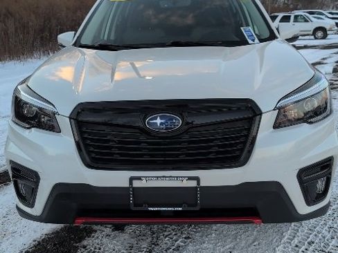 Used 2021 Subaru Forester Sport image 2