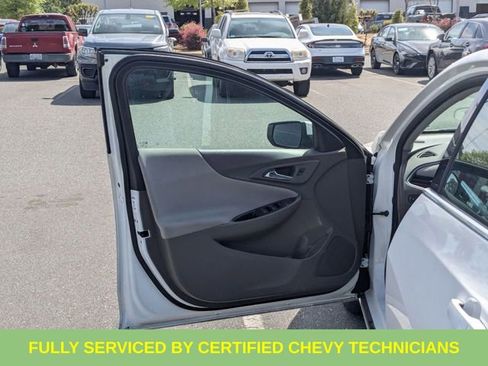 Used 2024 Chevrolet Malibu LT image 29