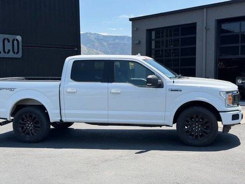 Used 2018 Ford F150 XLT w/ Equipment Group 302A Luxury AWD/4WD image 3