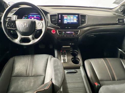 Used 2022 Honda Pilot TrailSport image 29