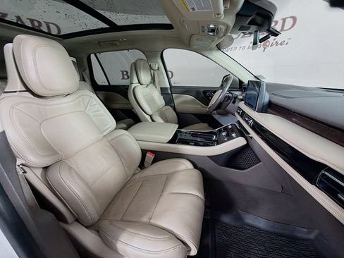 Used 2022 Lincoln Aviator Reserve w/ Equipment Group 201A RWD image 35