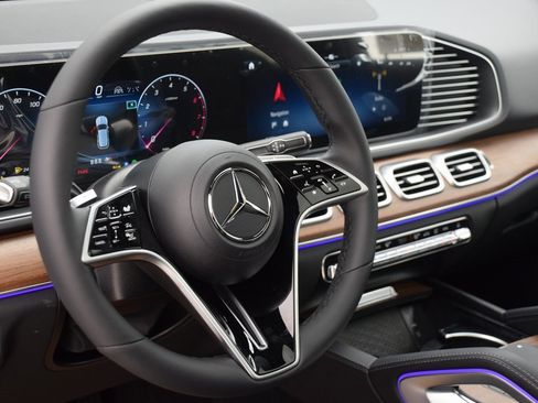 New 2025 Mercedes-Benz GLE 450 4MATIC image 19