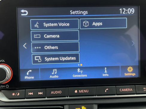 Used 2025 Nissan Altima 2.5 SV FWD image 59